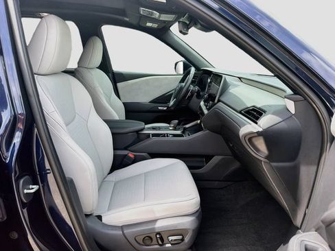 Used 2025 Lexus TX 350 AWD w/ Technology Package image 16