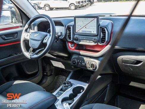 Used 2024 Ford Bronco Sport Free Wheeling w/ Convenience Package image 17