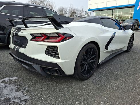 Used 2024 Chevrolet Corvette 3LT w/ Z51 Performance Package image 6