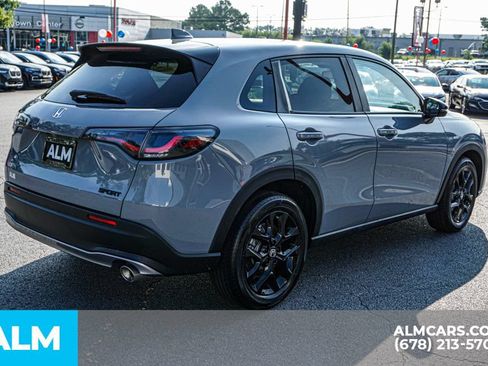 Used 2024 Honda HR-V Sport image 5
