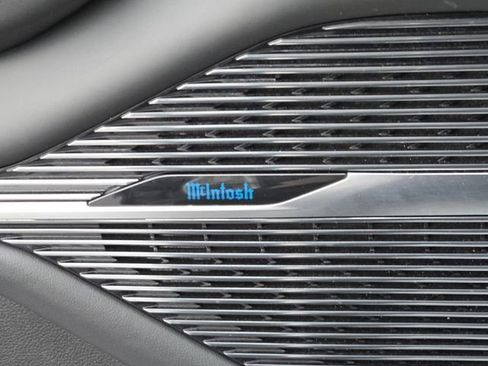 Used 2024 Jeep Grand Wagoneer L Series III image 8