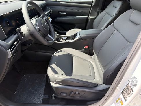 New 2026 Hyundai Tucson SEL Plus FWD image 10