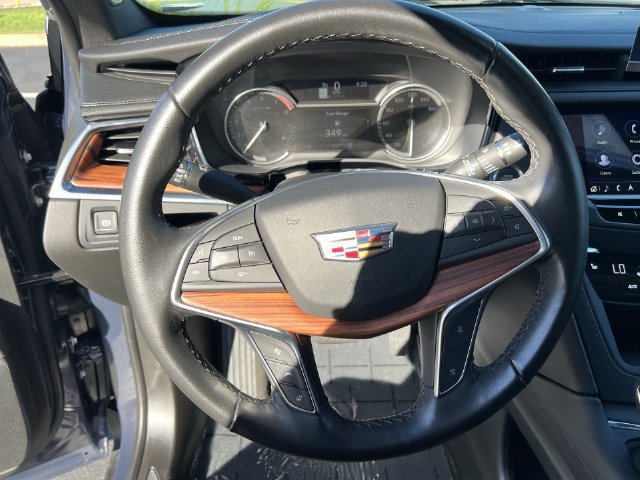 Used 2024 Cadillac XT5 Premium Luxury AWD/4WD image 12