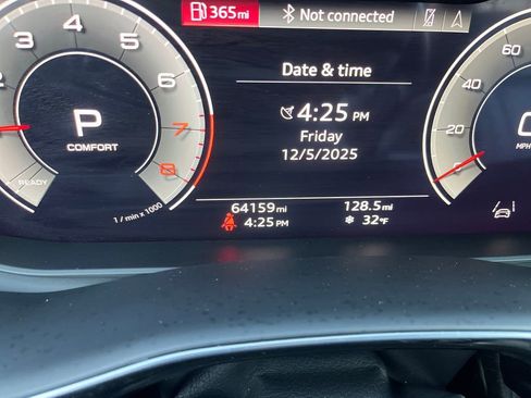 Used 2023 Audi Q7 2.0T Premium image 17