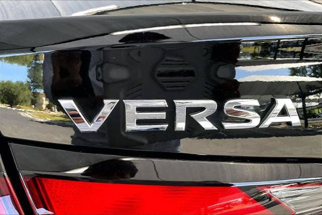 Certified 2025 Nissan Versa SV FWD image 10