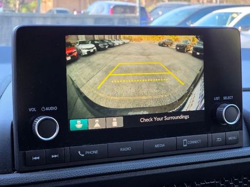 Used 2023 Honda CR-V Sport image 32