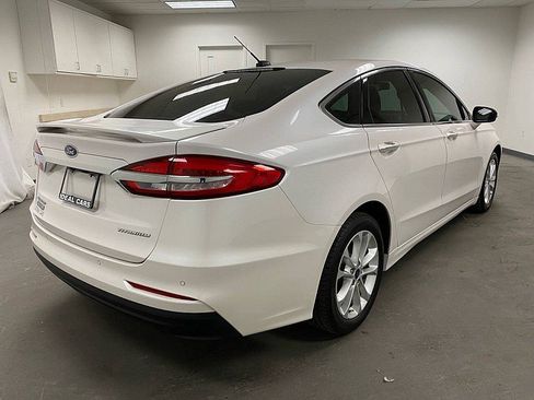 Used 2019 Ford Fusion Energi Titanium image 5