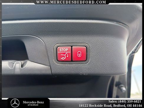 Used 2023 Mercedes-Benz GLC 300 4MATIC Coupe image 26