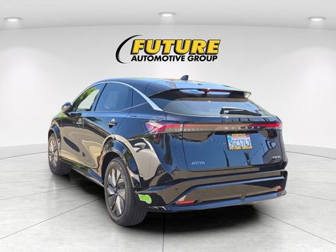 Used 2023 Nissan Ariya FWD image 6