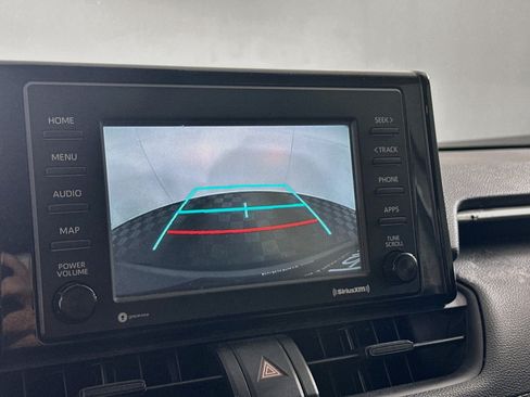 Used 2021 Toyota RAV4 LE FWD image 22