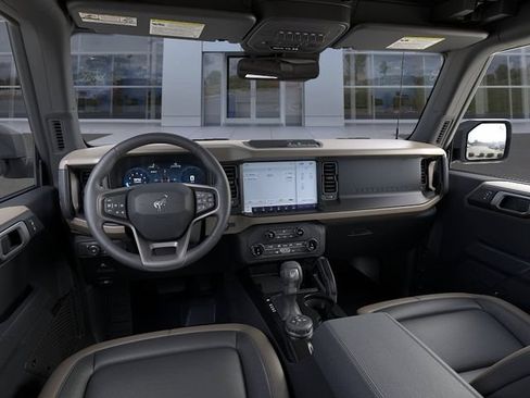 New 2026 Ford Bronco Big Bend w/ Black Diamond Package AWD/4WD image 9