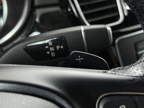 Used 2019 Mercedes-Benz GLE 43 AMG 4MATIC image 14