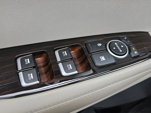 Used 2020 Kia Sorento EX image 20