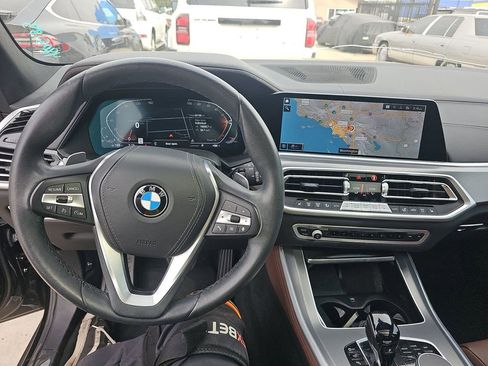 Used 2022 BMW X5 sDrive40i w/ Parking Assistance Package image 12