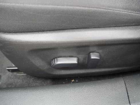 Used 2024 Nissan Altima 2.5 SV FWD image 21