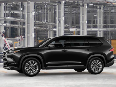 New 2026 Toyota Grand Highlander AWD image 3