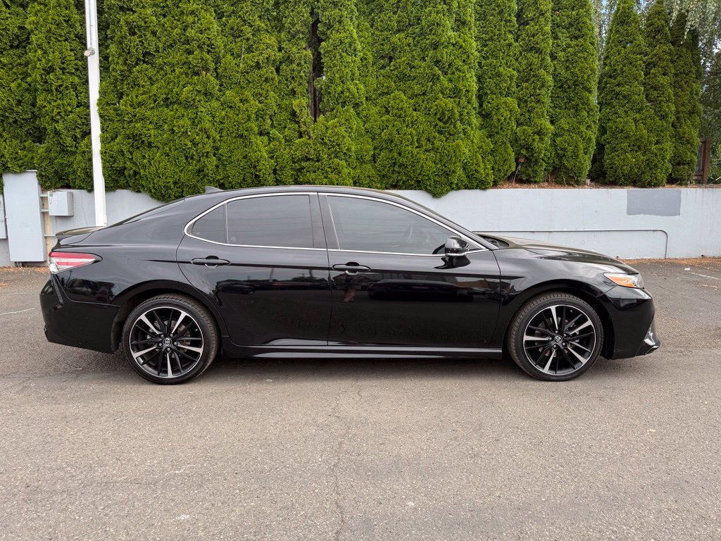 Used 2019 Toyota Camry XSE FWD image 9