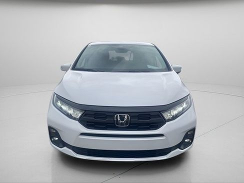 Used 2025 Honda Odyssey EX-L image 3