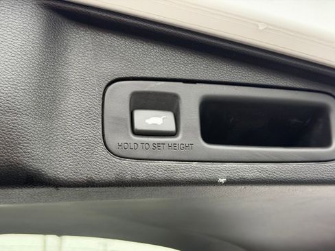 Used 2021 Honda CR-V Touring image 33