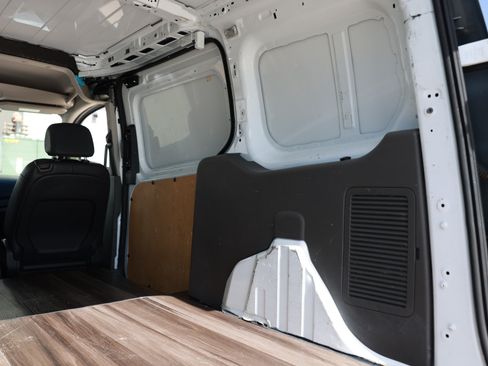 Used 2020 Ford Transit Connect XL FWD image 26