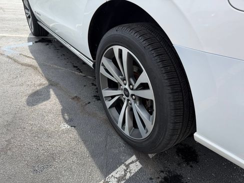 Used 2020 Ford Expedition Platinum AWD/4WD image 10