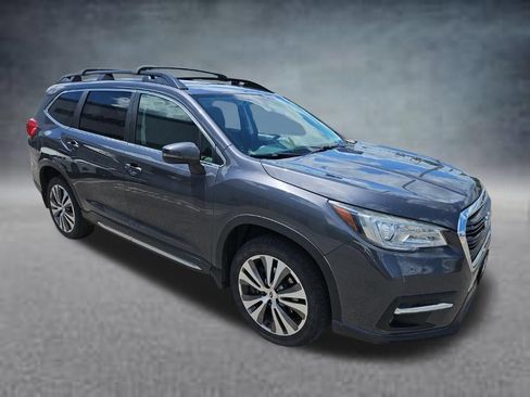 Used 2019 Subaru Ascent Limited w/ Popular Package #3 AWD/4WD image 2