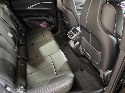 New 2026 Cadillac Lyriq Sport AWD/4WD image 42