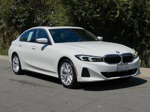 Used 2025 BMW 330i Sedan w/ Parking Assistance Package image 2