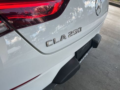 Used 2022 Mercedes-Benz CLA 250 CLA 250 w/ Premium Package Lite image 18