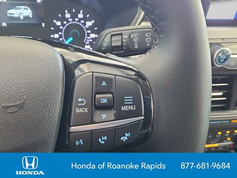 Used 2022 Ford Escape SE w/ Convenience Package FWD image 22