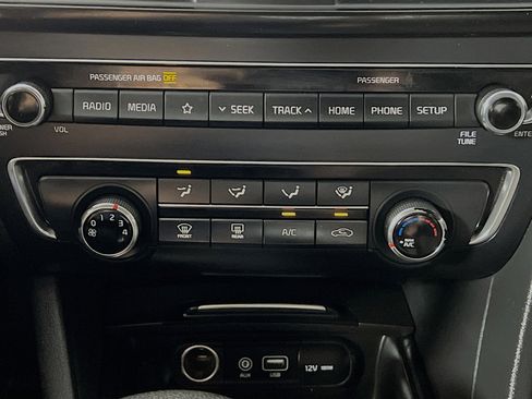 Used 2019 Kia Optima LX FWD image 25