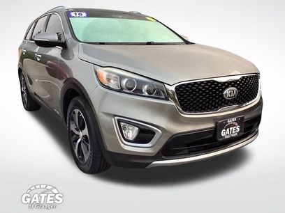 Used 2016 Kia Sorento EX w/ EX Touring Package