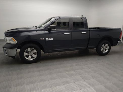 Used 2017 RAM 1500 Big Horn RWD image 2