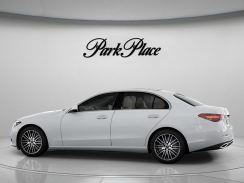 Used 2026 Mercedes-Benz C 300 Sedan image 9