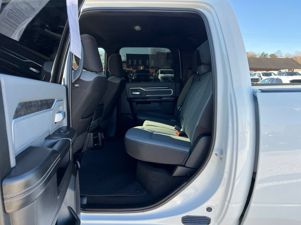 Used 2023 RAM 2500 Big Horn w/ Level 1 Equipment Group AWD/4WD image 16