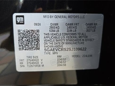 Used 2025 Buick Enclave Avenir image 33