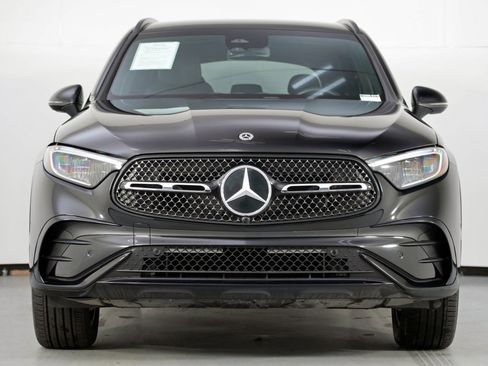 Used 2024 Mercedes-Benz GLC 300 w/ AMG Line image 7