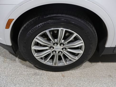 Used 2019 Cadillac XT5 Luxury image 21