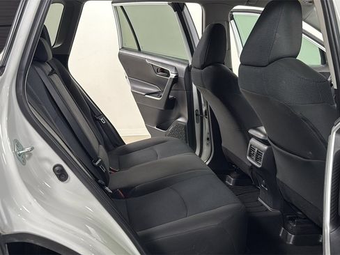 Certified 2023 Toyota RAV4 LE image 17