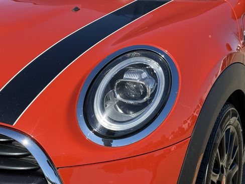 Used 2021 MINI Cooper Convertible w/ 6.5" Touchscreen Package image 11