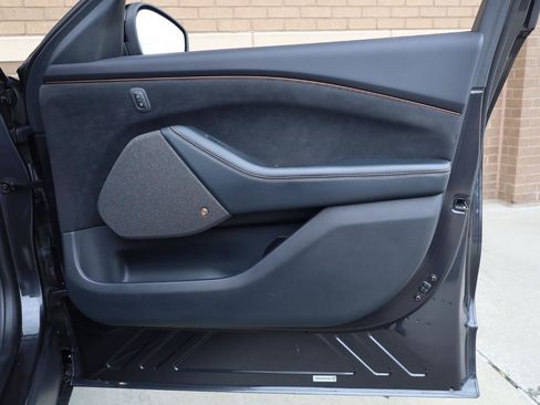 Used 2022 Ford Mustang Mach-E GT AWD/4WD image 30