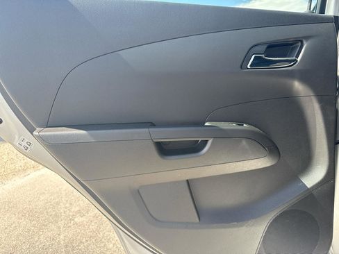 Used 2014 Chevrolet Sonic LT image 24
