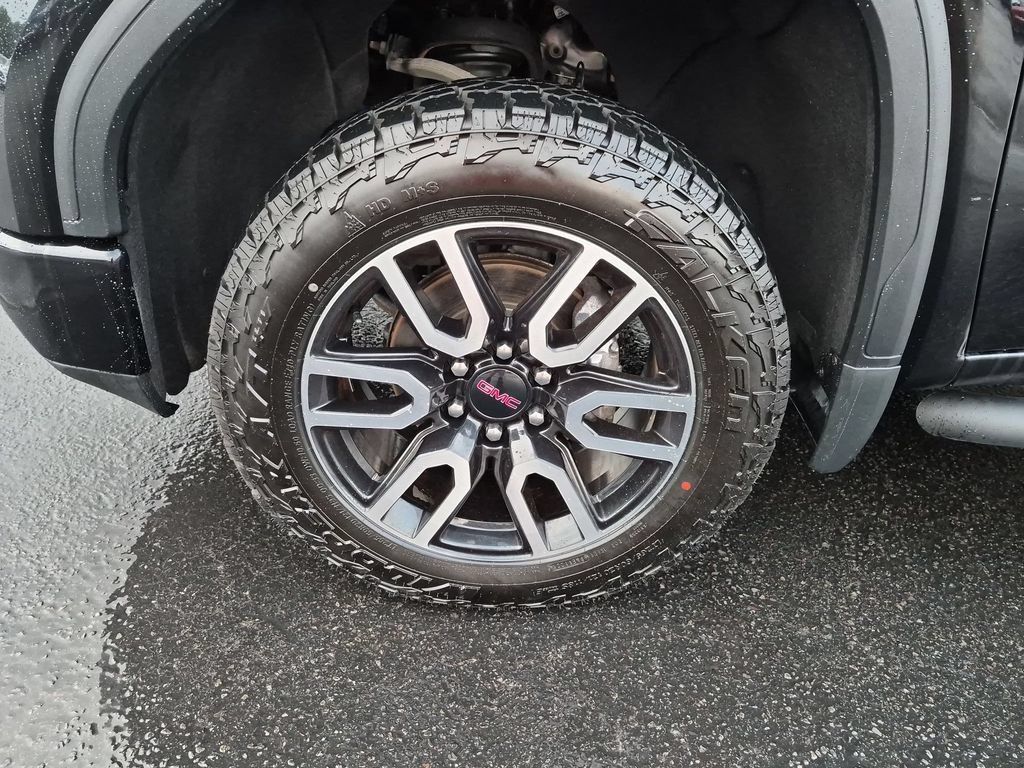 Used 2021 GMC Sierra 1500 AT4 w/ Driver Alert Package I AWD/4WD image 16