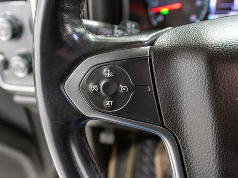 Used 2017 Chevrolet Silverado 1500 LT AWD/4WD image 24