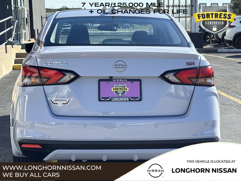 Used 2025 Nissan Versa SR w/ Trunk Package FWD image 4