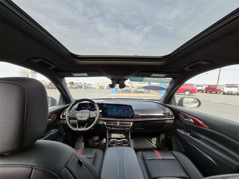 Certified 2025 Chevrolet Traverse RS w/ LPO, Floor Liner Package image 45