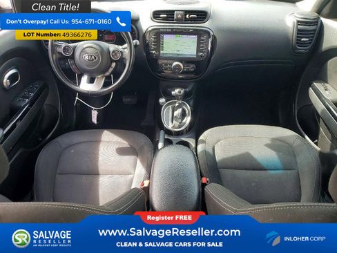 Used 2017 Kia Soul + w/ Audio Package FWD image 11