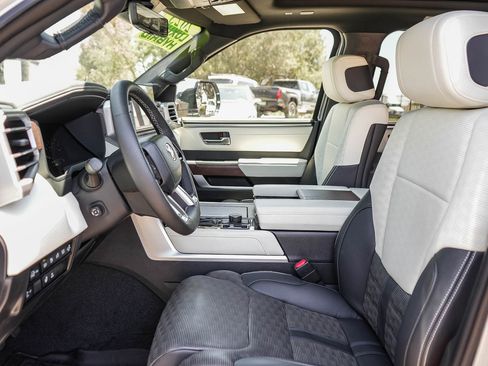 Used 2023 Toyota Sequoia Capstone AWD/4WD image 17