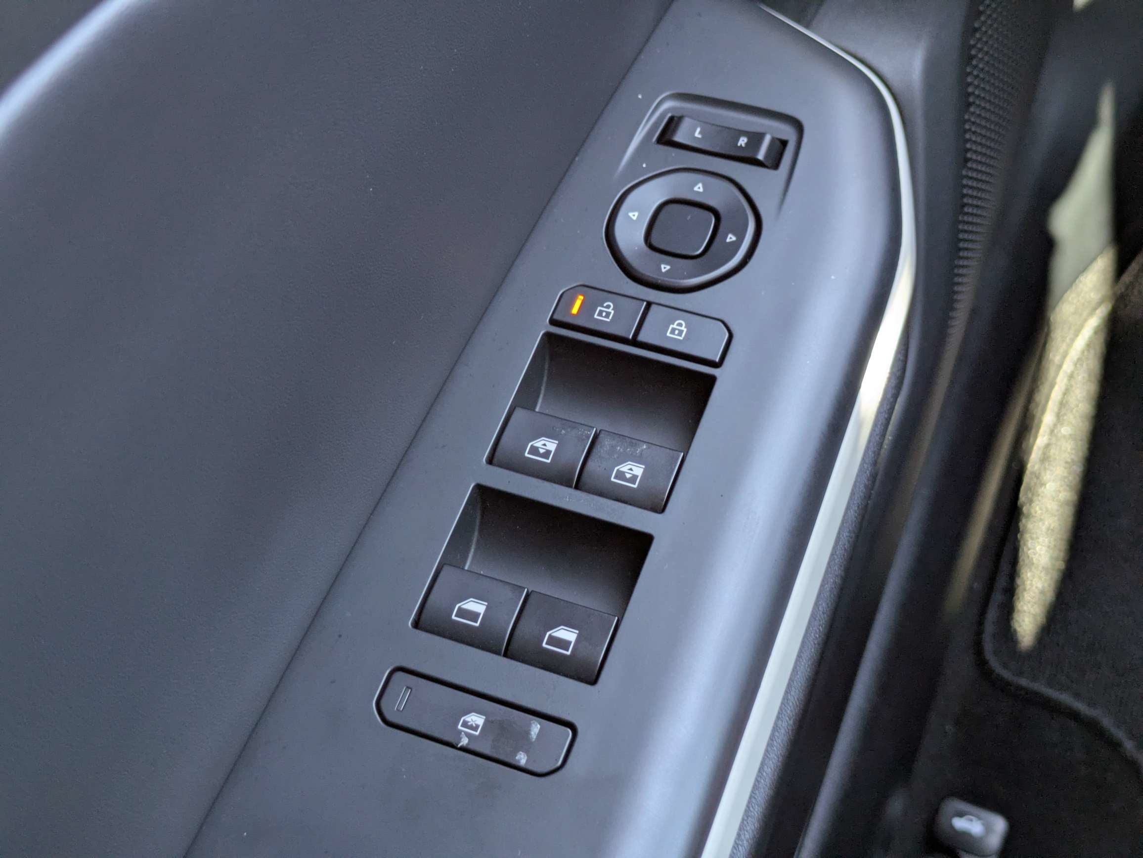 Certified 2025 Kia K4 GT-Line Turbo FWD image 23