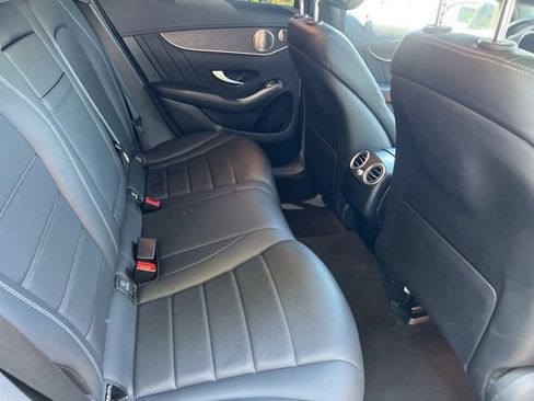 Used 2023 Mercedes-Benz GLC 300 4MATIC Coupe image 8